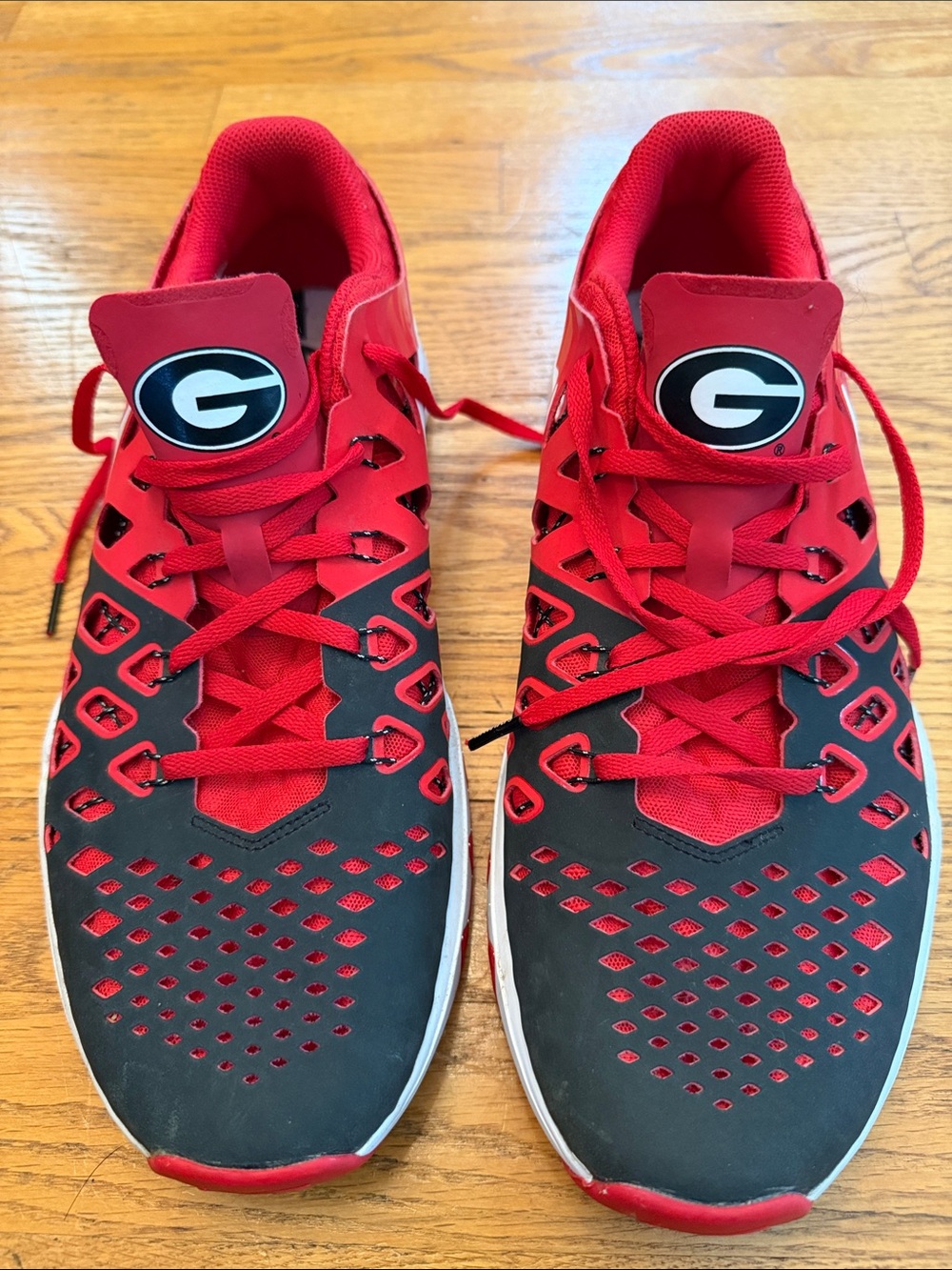 Nike Georgia Bulldogs Red & Black Men's Athletic Shoes 12.5 Like New Very Cool!